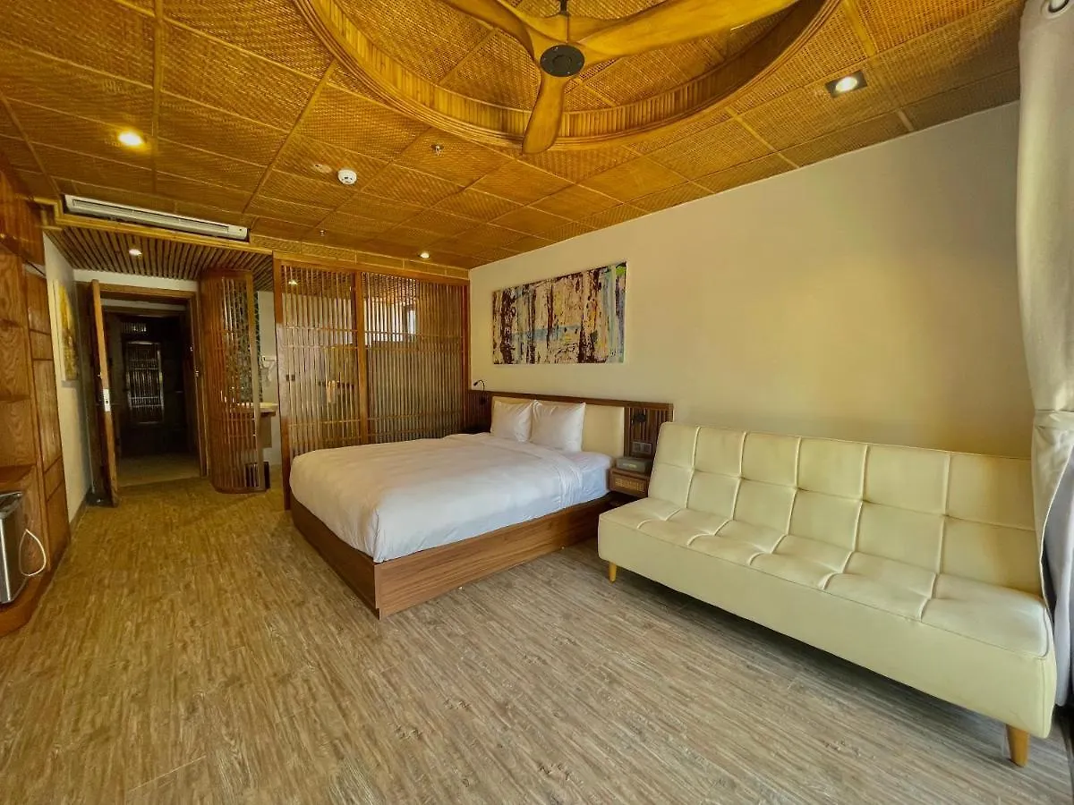 Luk Inn Hotel - An Thuong, Da Nang 4*,  Vietnam