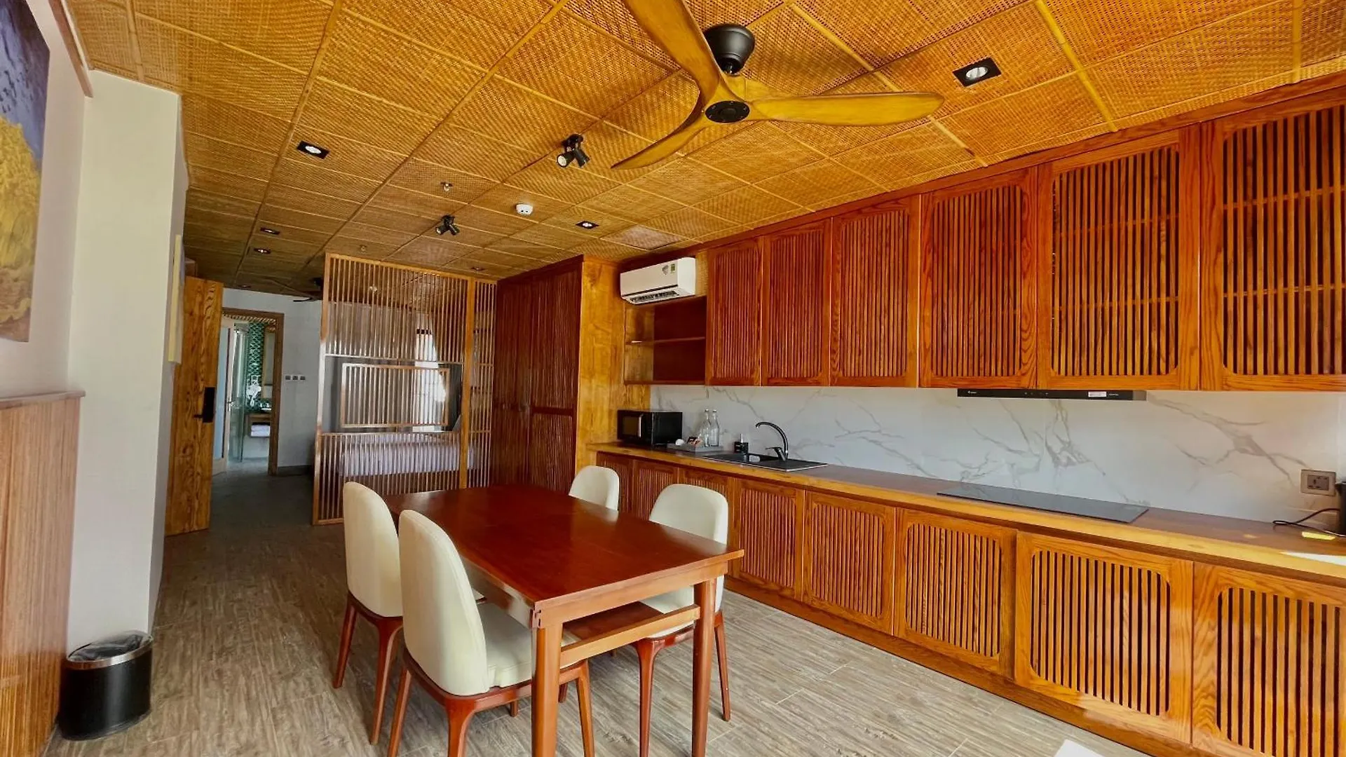 Luk Inn Hotel - An Thuong, Da Nang